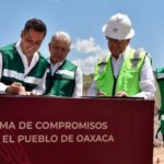 Gobiernos de Oaxaca y federal unen esfuerzos para concluir autopista ...